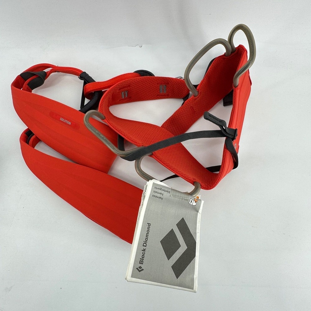Black Diamond Solution Climbing Harness Womens M Bouldering Rappelling